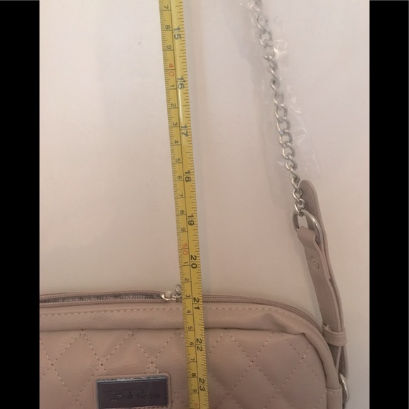 NWT Chic Quilted Crossbody Purse - Picture 8 of 11